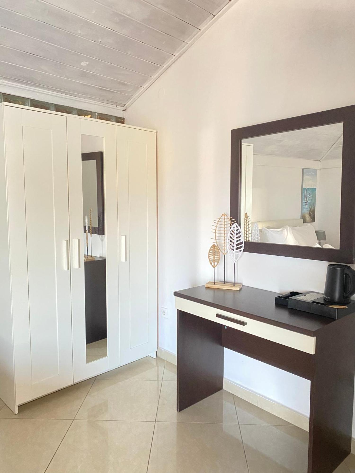 Ammolithos Beach Stavros  Ngoại thất bức ảnh